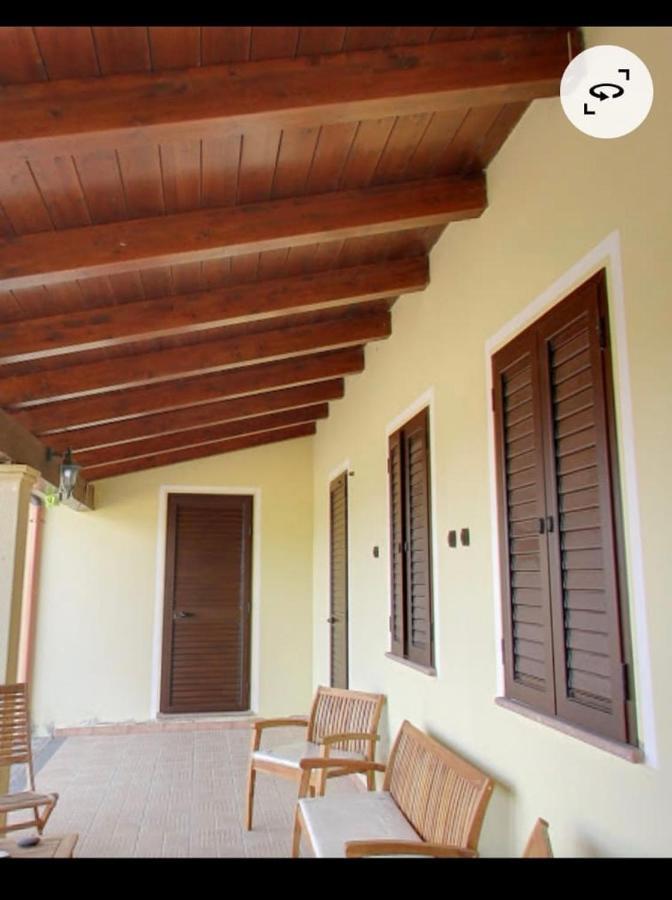 Agriturismo Da Patrizia Simaxis Bagian luar foto