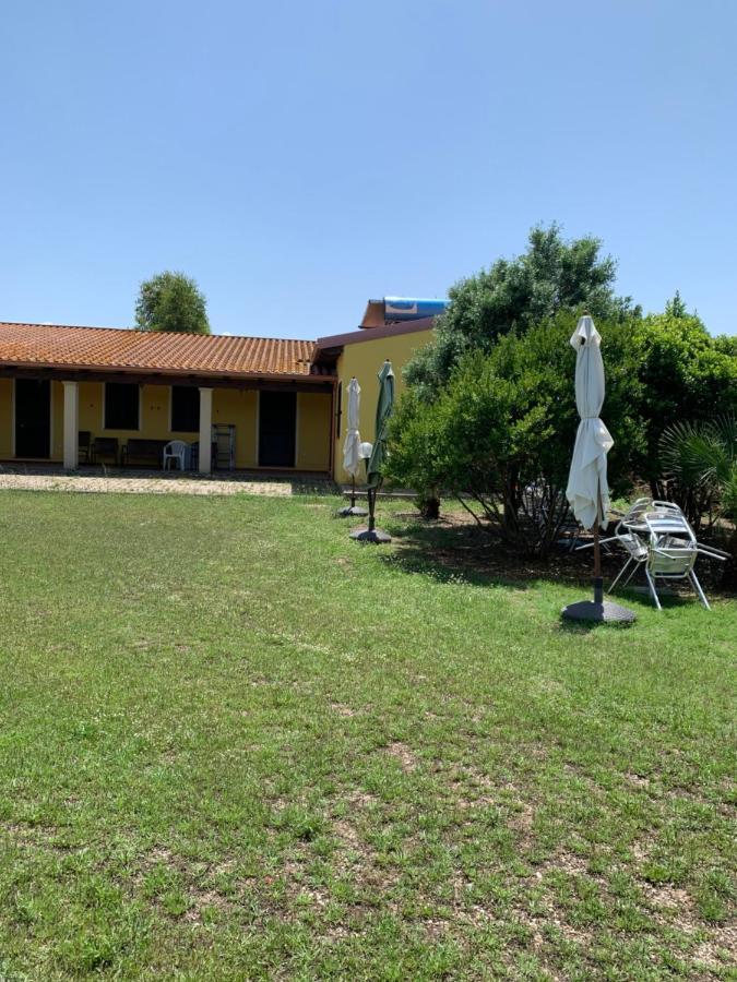 Agriturismo Da Patrizia Simaxis Bagian luar foto
